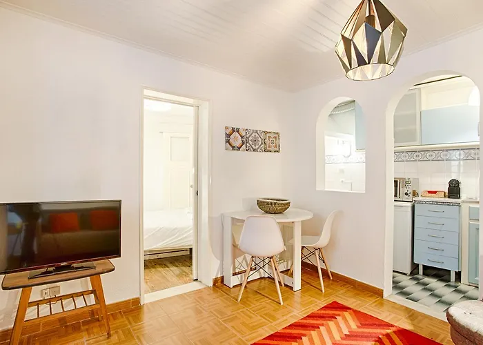 Bmyguest - Mouraria Central Apartment II